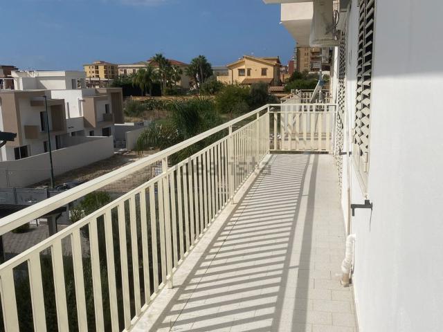 Appartamento in affitto di 150 m² in Via Agena