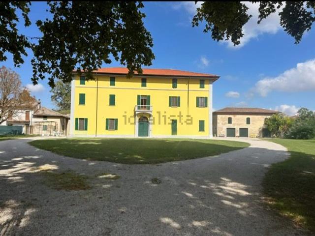 Appartamento in affitto di 150 m² in Via Altedo, 1091