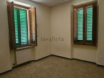 Appartamento in affitto di 150 m² in Via G. Matteotti