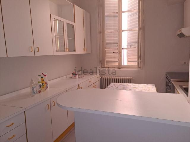 Appartamento in affitto di 150 m² in Corso G.Garibaldi, 1