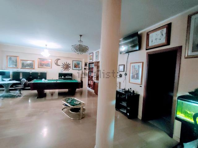 Appartamento in affitto di 150 m² in Via Guglielmo Marconi, 32