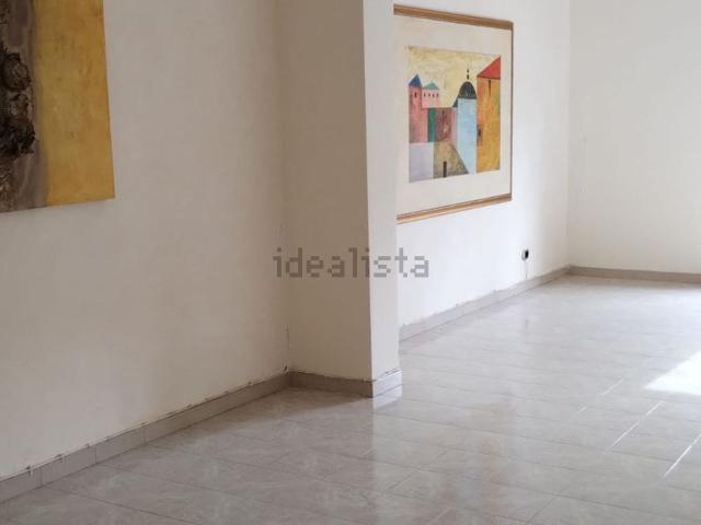 Appartamento in affitto di 150 m² in Via del Risorgimento