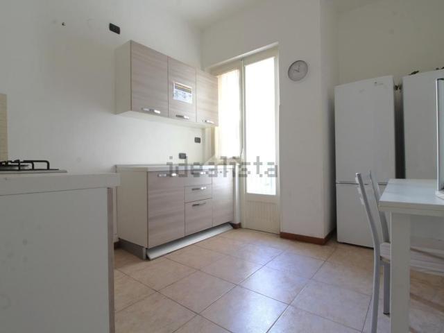 Appartamento in affitto di 150 m² in Via fra Gesualdo Melacrino, 53