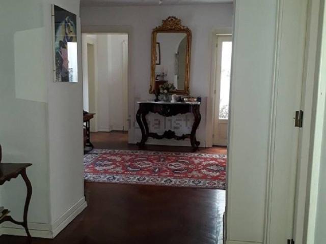 Appartamento in affitto di 150 m² in Via Ignazio Rozzi