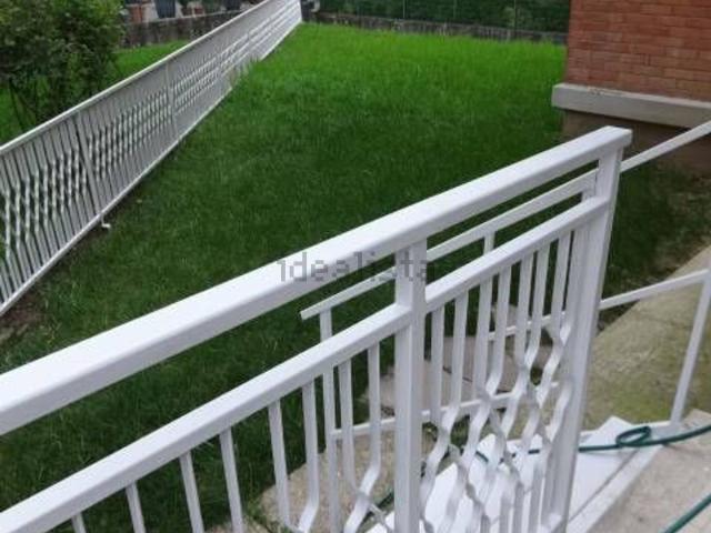 Appartamento in affitto di 150 m² in Via La Spezia