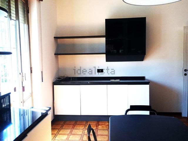 Appartamento in affitto di 150 m² in Via Mauro del Maino