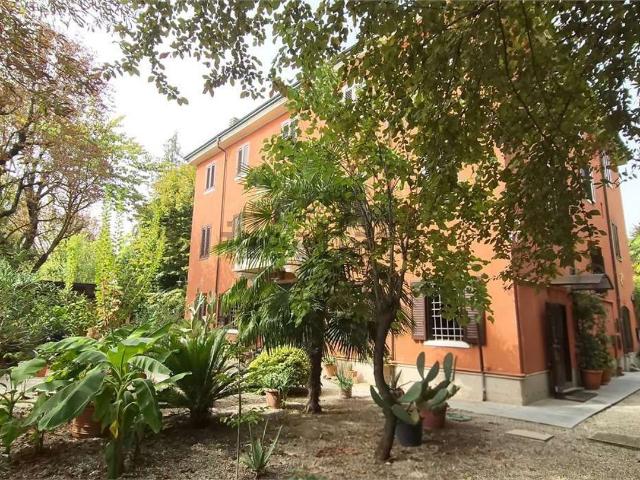Appartamento in affitto di 95 m² in Via Marzabotto