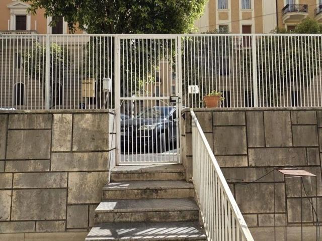Appartamento in affitto di 150 m² in Via Salaria