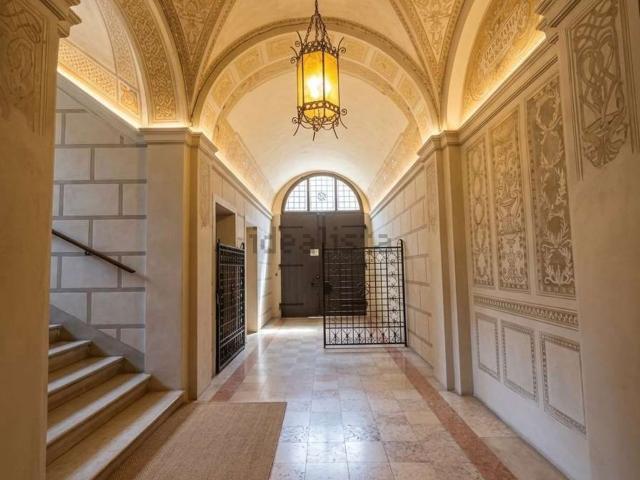 Appartamento in affitto di 150 m² in Via San Nicolò, 1