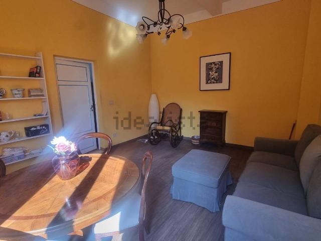 Appartamento in affitto di 150 m² in Via Santa Maria, 94
