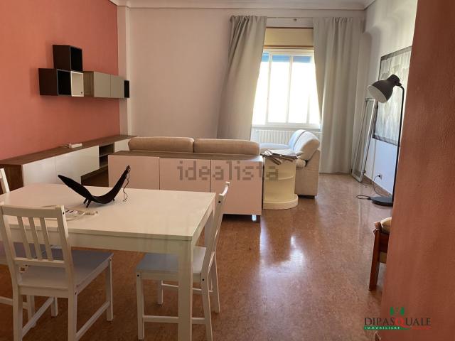 Appartamento in affitto di 150 m² in Via Paolo Vetri, 2