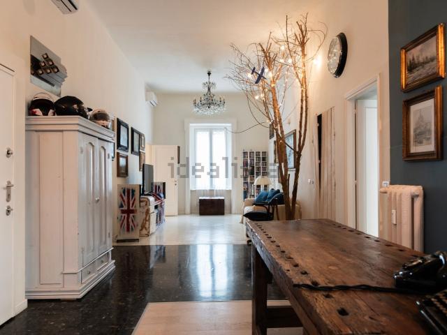 Appartamento in affitto di 150 m² in Via Pietro Moscati