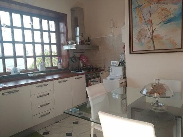 Appartamento in affitto di 150 m² in Via Puglia, 49