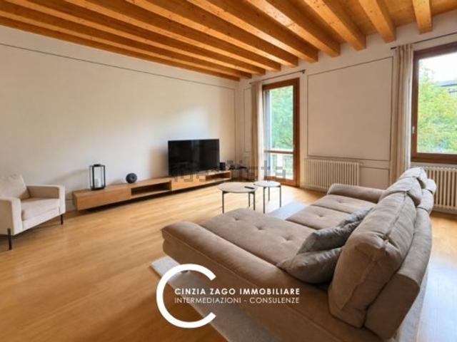Appartamento in affitto di 150 m² in Viale Guglielmo Oberdan