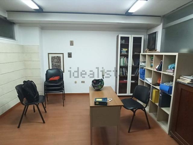 Appartamento in affitto di 150 m² in Corso Alcide de Gasperi, 274