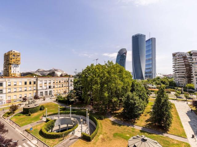 Appartamento in affitto di 151 m² in Via Desiderio da Settignano, 10