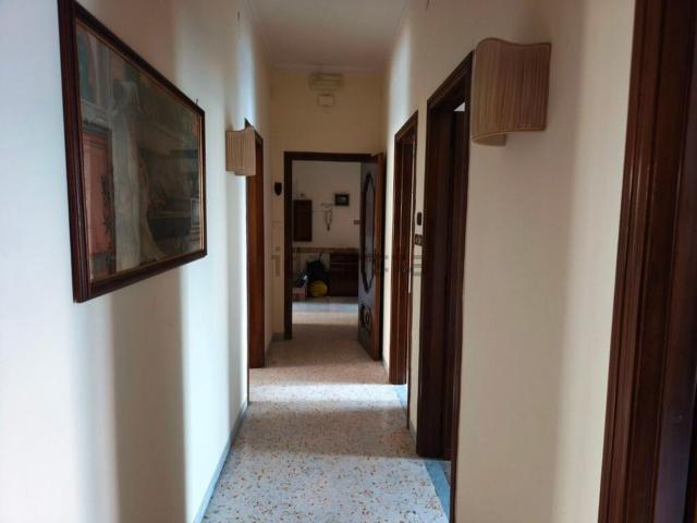 Appartamento in affitto di 152 m² in Via Benigni Tranquillino