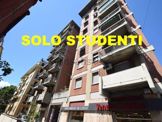 Appartamento in affitto di 152 m² in Corso Sardegna, 62