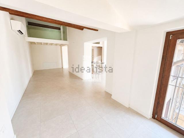 Appartamento in affitto di 153 m² in Via Giovanni Chiassi