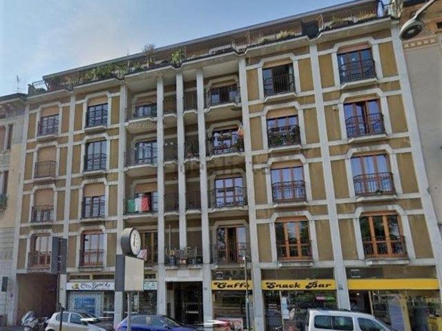 Appartamento in affitto di 153 m² in Via Dante, 39
