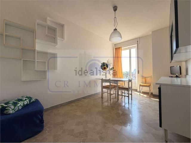 Appartamento in affitto di 153 m² in Via Milano, 242