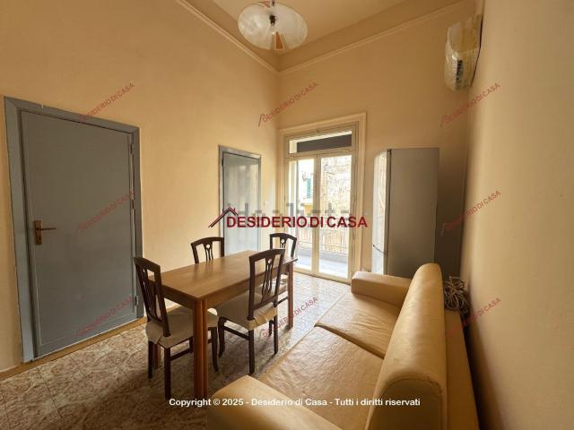 Appartamento in affitto di 155 m² in Via Senatore Scaduto, 34