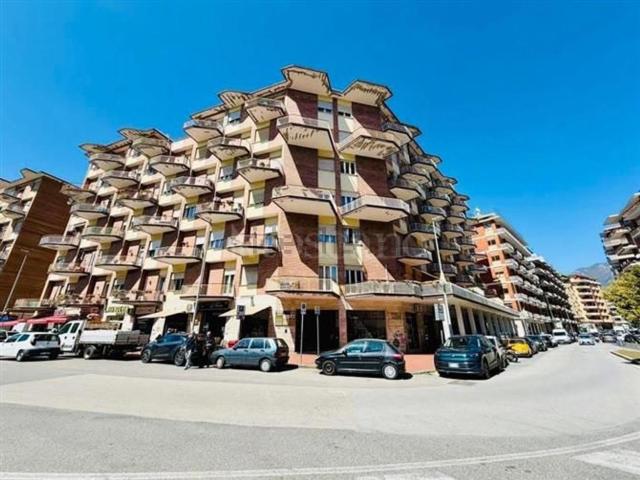 Appartamento in affitto di 155 m² in Piazza Aldo Moro
