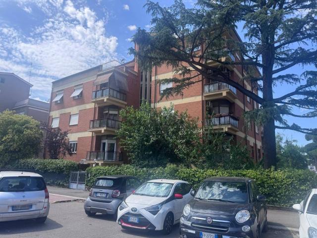 Appartamento in affitto di 156 m² in Piazza Pier Carlo Talenti, 1