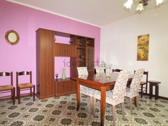 Appartamento in affitto di 157 m² in Via Esperanto, 55