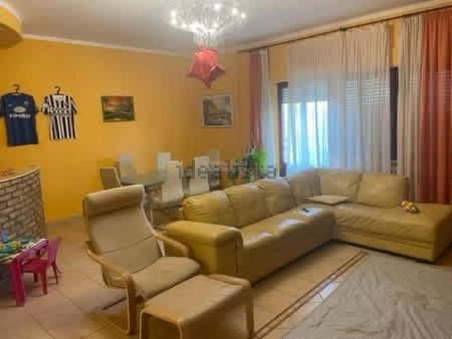 Appartamento in affitto di 160 m²