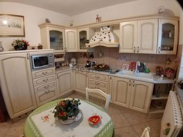 Appartamento in affitto di 160 m² in Via Gavino Gabriel, 21