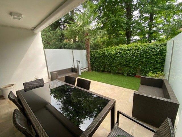 Appartamento in affitto di 160 m² in Via Don Luigi Palazzolo, 14