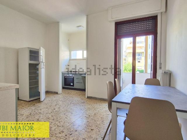 Appartamento in affitto di 160 m² in Via Hermada, 11