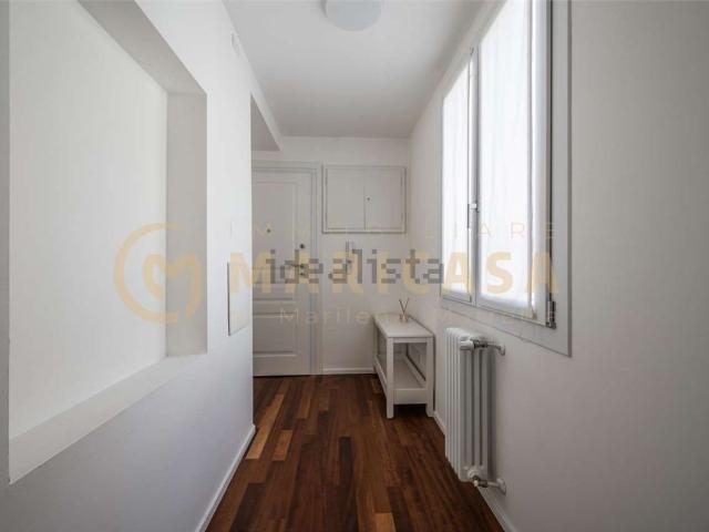 Appartamento in affitto di 154 m² in Via Luigi Carlo Farini, 20