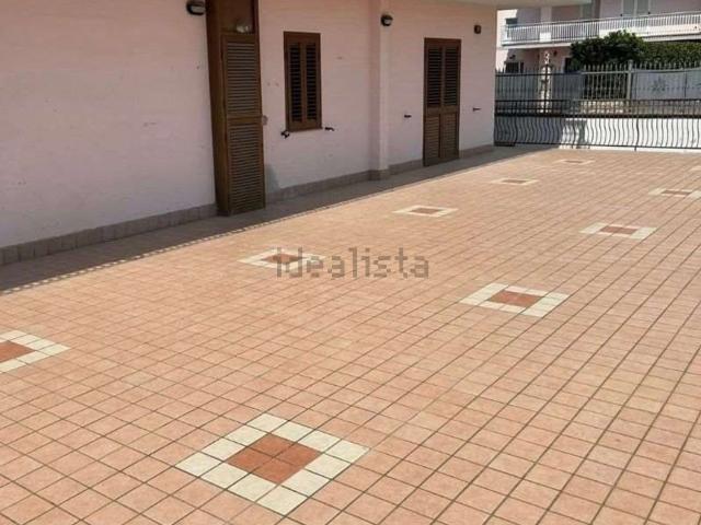 Appartamento in affitto di 160 m² in Via Mergataro