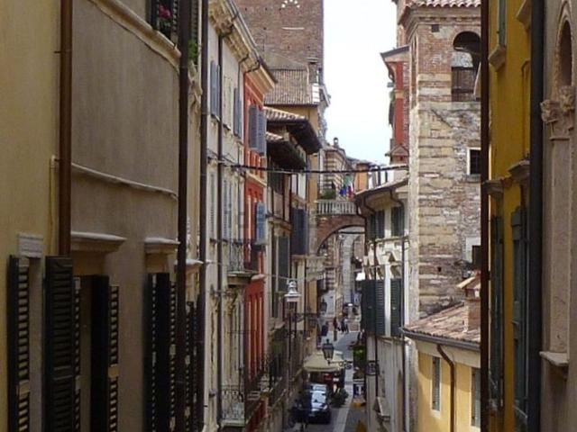 Appartamento in affitto di 160 m² in Vicolo Due Stelle