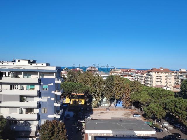Appartamento in affitto di 160 m² in Piazza Duca degli Abruzzi, 2