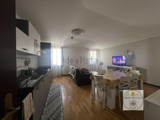 Appartamento in affitto di 160 m² in Piazza Maggiore