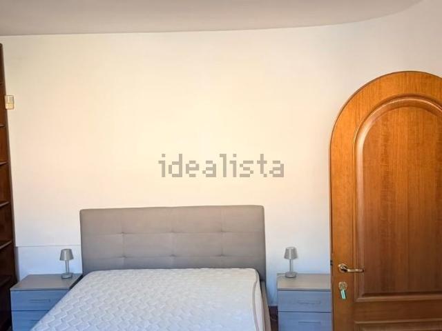 Appartamento in affitto di 162 m² in Via Pelopida
