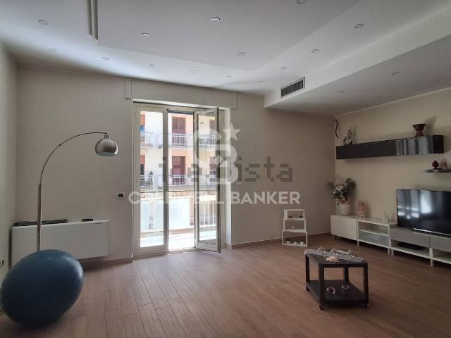 Appartamento in affitto di 164 m² in Corso Sicilia, 51