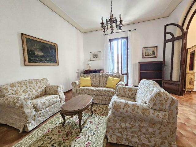 Appartamento in affitto di 165 m²
