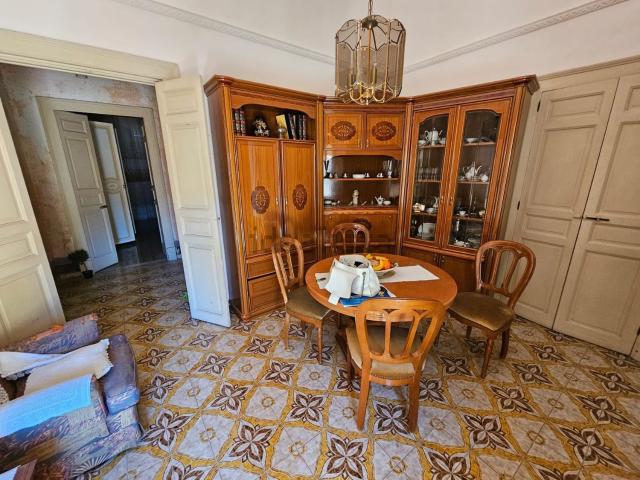 Appartamento in affitto di 165 m² in Via Carolina