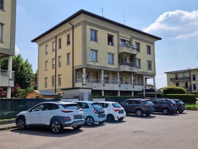 Appartamento in affitto di 165 m² in Via Sempione