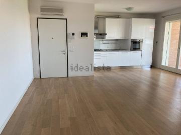 Appartamento in affitto di 166 m²