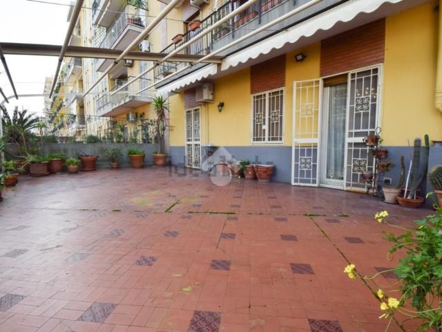 Appartamento in affitto di 166 m² in Viale Regina Elena, 129