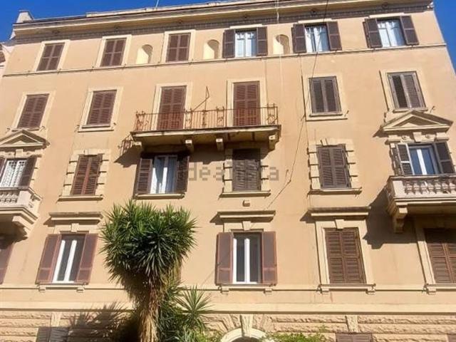 Appartamento in affitto di 167 m² in Via Garigliano