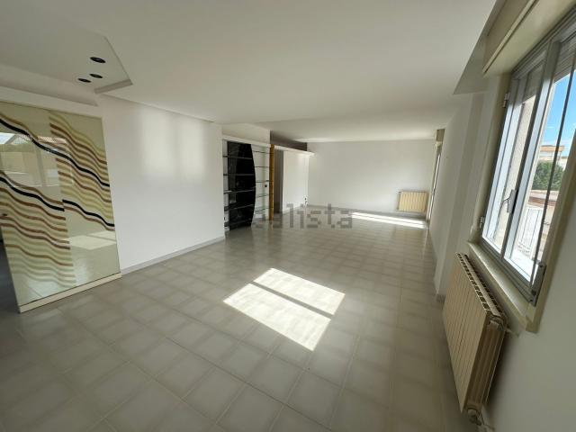 Appartamento in affitto di 167 m² in Corso dei Mille