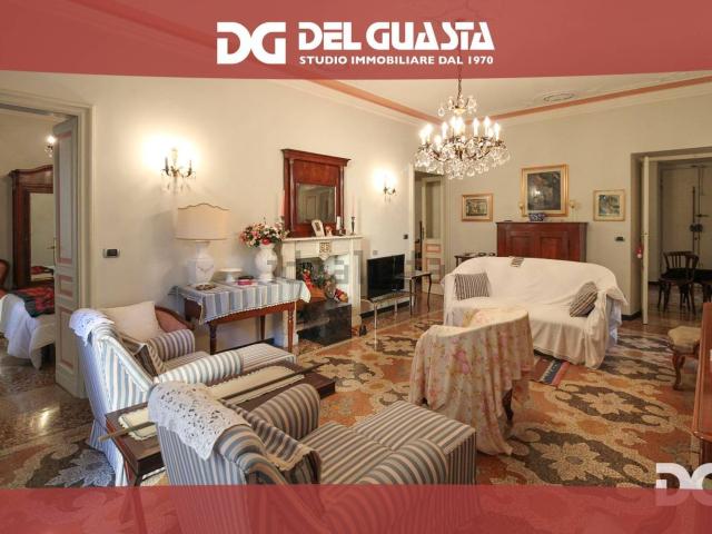 Appartamento in affitto di 167 m² in Corso Firenze, 12