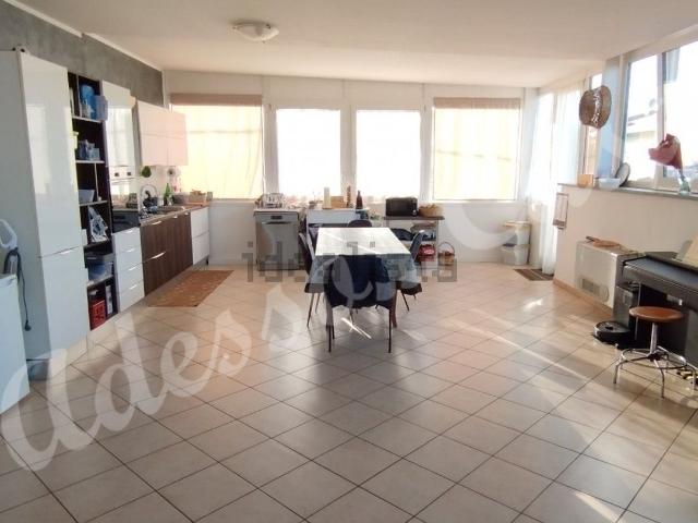 Appartamento in affitto di 170 m²