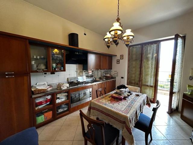 Appartamento in affitto di 170 m² in Via Alla Fortezza